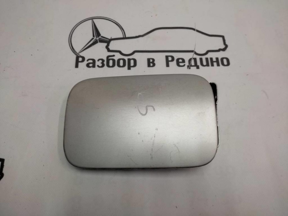 Лючок топливного бака MERCEDES-BENZ E-класс W210/S210 (1995 - 1999) фото 1 — Разборка Мерседес