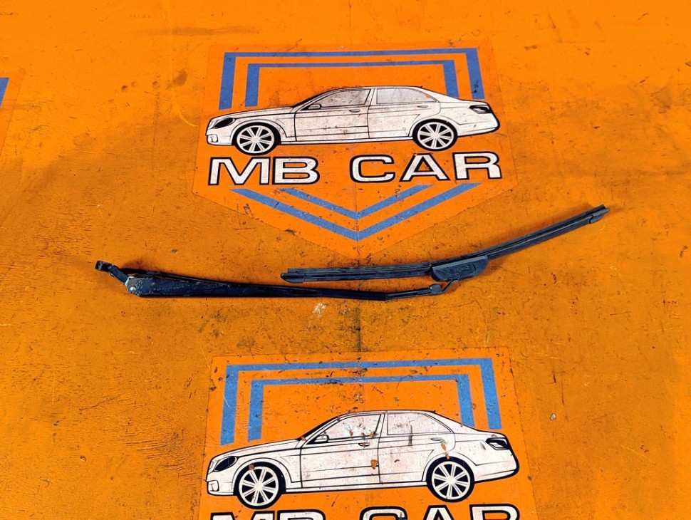 Поводок дворников MERCEDES-BENZ Vito W638 (1996 - 2003) фото 1 &mdash; Разборка Мерседес
