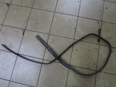 Уплотнитель моторного отсека MERCEDES-BENZ — Разборка Мерседес