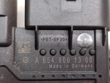 Реле свечей накала MERCEDES-BENZ E-класс W213/S213/C238/A238 (2016 - 2021) — Разборка Мерседес