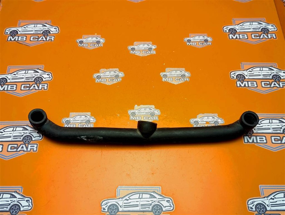 Трубка вентиляции картерных газов MERCEDES-BENZ M-класс W163 (1997 - 2001) фото 1 — Разборка Мерседес
