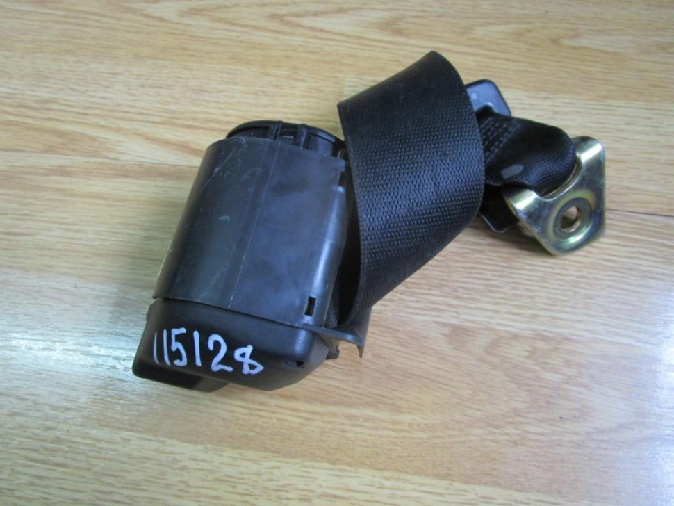 Ремень безопасности задний правый MERCEDES-BENZ E-класс W210/S210 (1995 - 1999) фото 1 — Разборка Мерседес