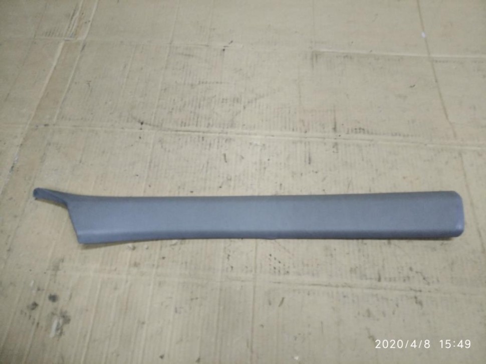 Накладка передней стойки MERCEDES-BENZ W124 W124/S124/C124/A124 (1984 - 1993) фото 1 — Разборка Мерседес