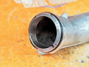 Патрубок интеркулера MERCEDES-BENZ GLC-класс X253 рестайлинг (2019 - 2025) &mdash; Разборка Мерседес