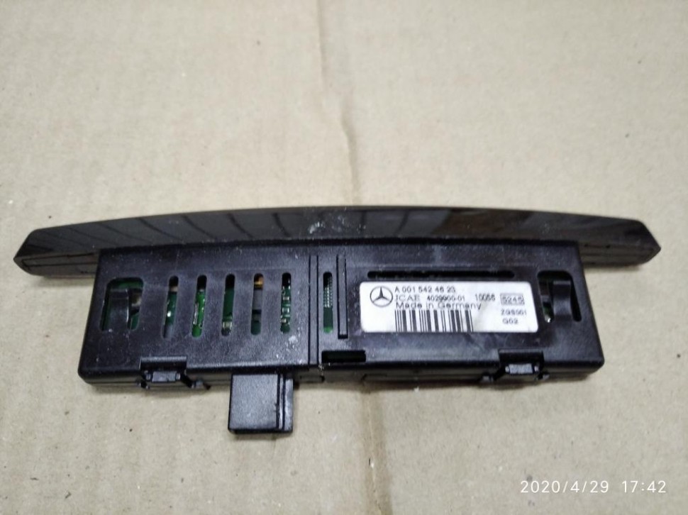 Индикатор парктроника MERCEDES-BENZ E-класс W212/S212/C207/A207 (2009 - 2013) фото 1 — Разборка Мерседес