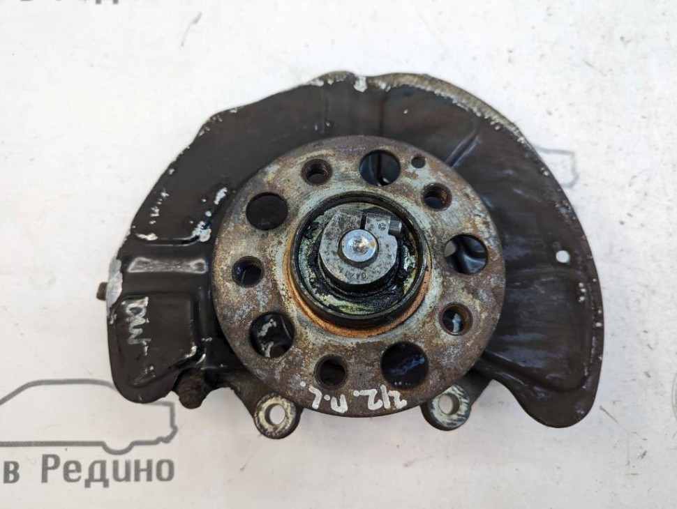 Кулак поворотный передний левый MERCEDES-BENZ E-класс W212/S212/C207/A207 (2009 - 2013) фото 1 — Разборка Мерседес