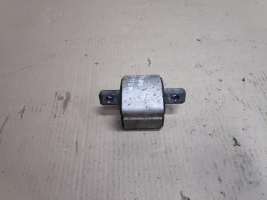 Опора КПП MERCEDES-BENZ E-класс W212/S212/C207/A207 (2009 - 2013) — Разборка Мерседес