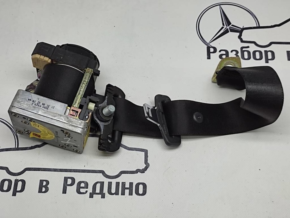 Ремень безопасности задний левый MERCEDES-BENZ S-класс W220 рестайлинг (2002 - 2005) фото 1 — Разборка Мерседес