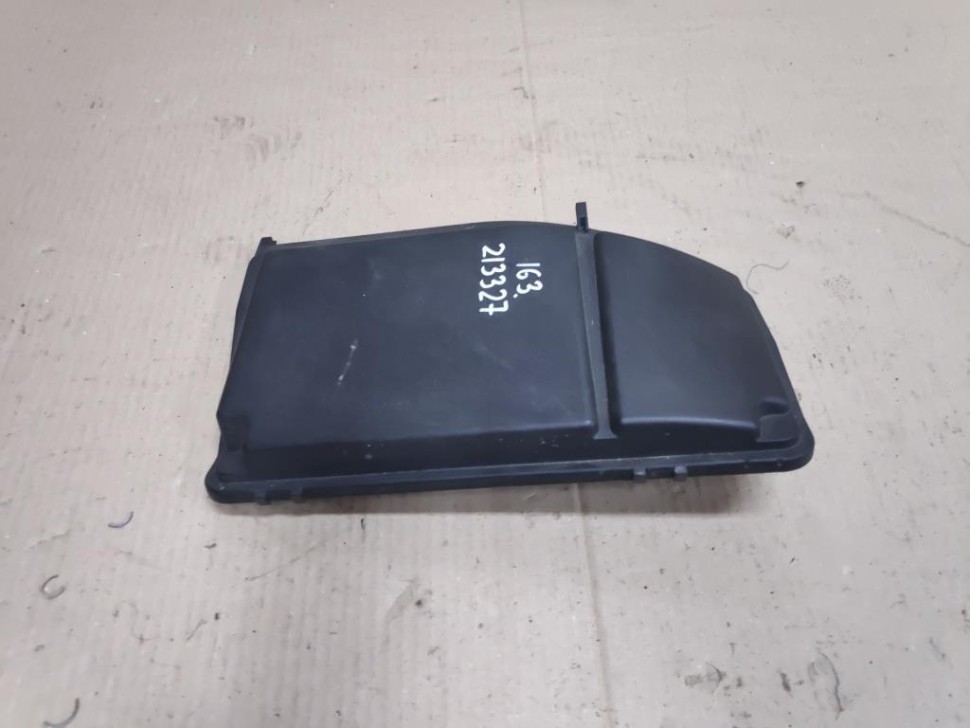 Крышка блока предохранителей MERCEDES-BENZ M-класс W163 рестайлинг (2001 - 2005) фото 1 — Разборка Мерседес