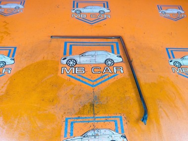 Молдинг заднего стекла MERCEDES-BENZ E-класс W124/S124/C124/A124 (1984 - 1997) E 300 CDI 3.0 AT (136 л.с.) &mdash; Разборка Мерседес