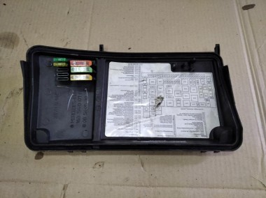 Крышка блока предохранителей MERCEDES-BENZ M-класс W163 рестайлинг (2001 - 2005) — Разборка Мерседес