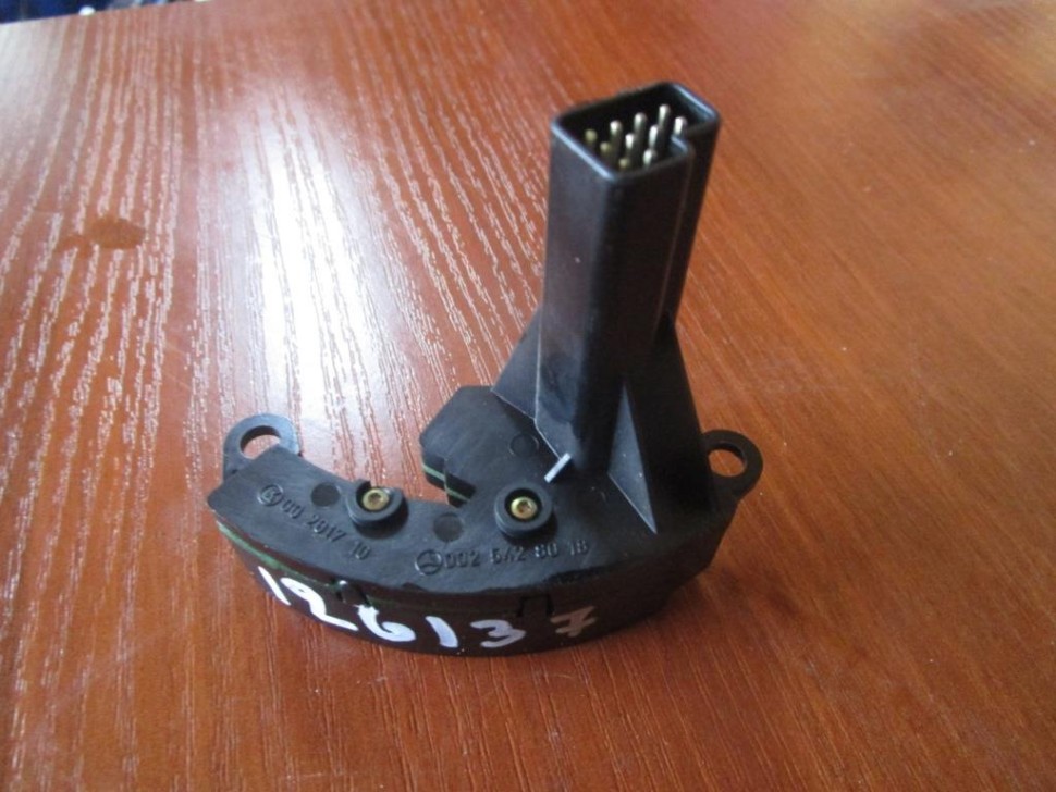 Датчик угла поворота MERCEDES-BENZ E-класс W211/S211 (2002 - 2006) фото 1 — Разборка Мерседес