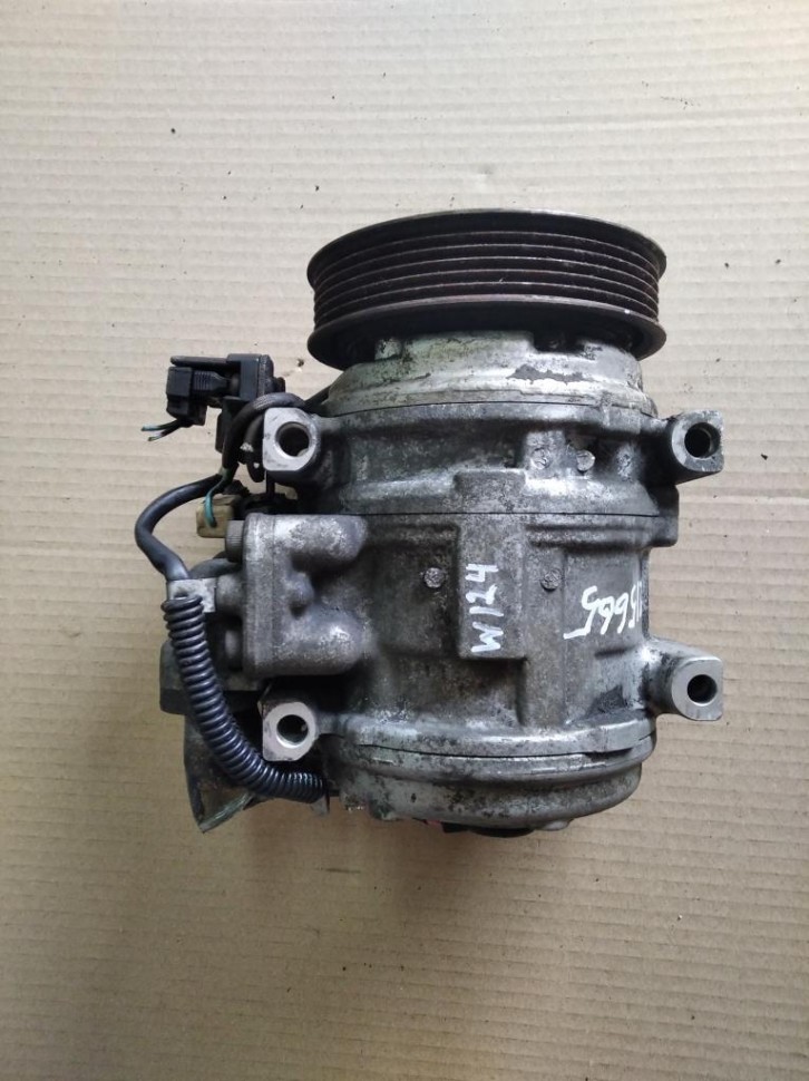 Компрессор кондиционера MERCEDES-BENZ W124 W124/S124/C124/A124 (1984 - 1993) фото 1 — Разборка Мерседес
