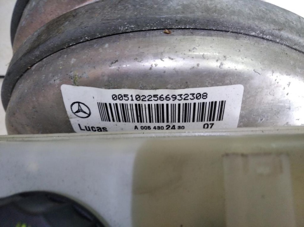 Вакуумный усилитель тормозов MERCEDES-BENZ S-класс W220 (1998 - 2005) фото 1 — Разборка Мерседес