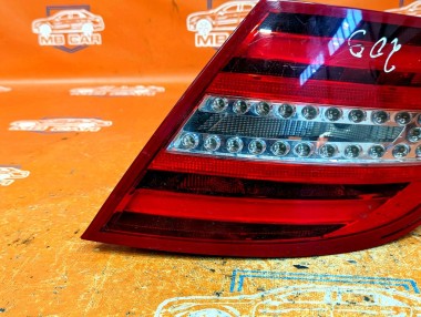 Фонарь задний правый MERCEDES-BENZ C-класс W204/S204/С204 рестайлинг (2011 - 2015) — Разборка Мерседес