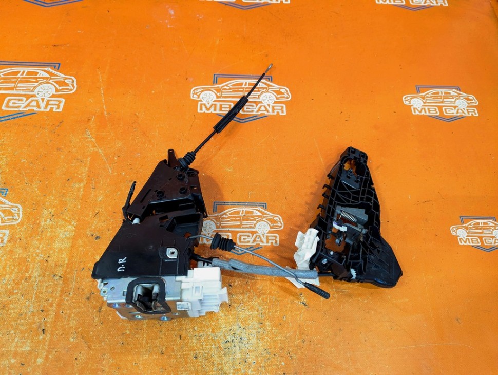 Замок двери передней правой MERCEDES-BENZ A-класс W169 (2004 - 2008) фото 1 — Разборка Мерседес