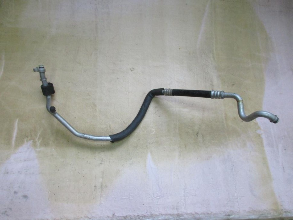 Трубка кондиционера MERCEDES-BENZ S-класс W220 (1998 - 2005) фото 1 — Разборка Мерседес