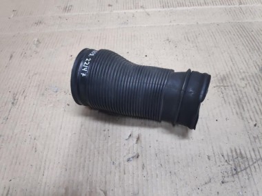 Патрубок воздушный MERCEDES-BENZ C-класс W203/S203/CL203 (2000 - 2004) — Разборка Мерседес