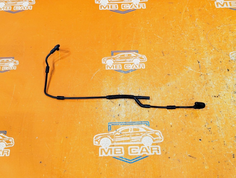 Трубка вакуумная MERCEDES-BENZ C-класс W205/S205/C205/A205 (2014 - 2018) фото 1 — Разборка Мерседес