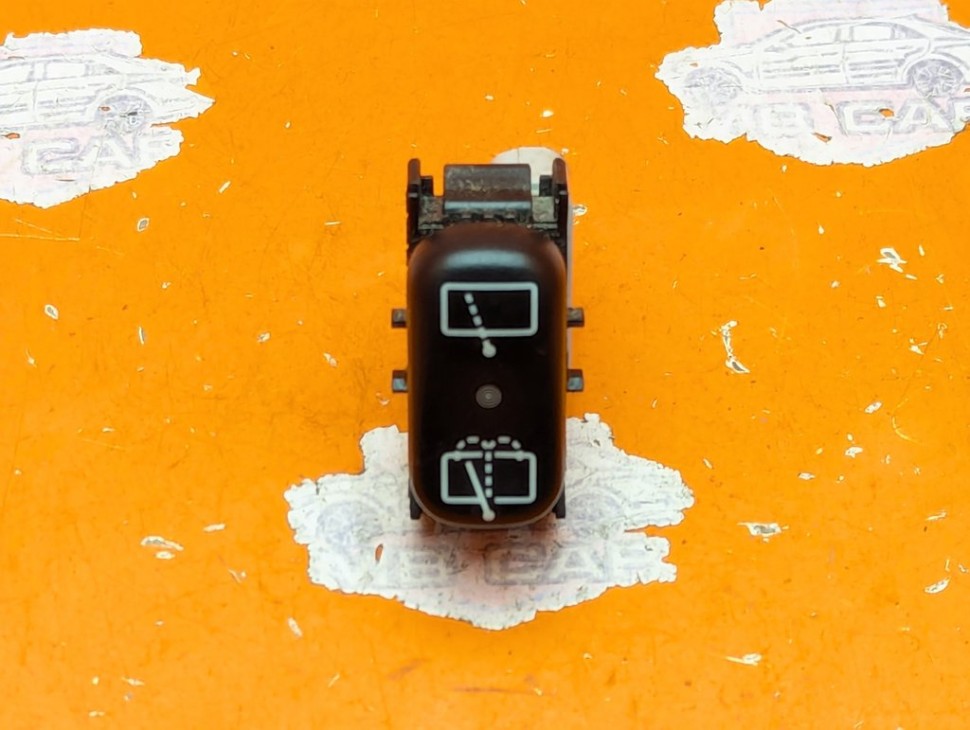 Кнопка MERCEDES-BENZ M-класс W163 рестайлинг (2001 - 2005) фото 1 &mdash; Разборка Мерседес