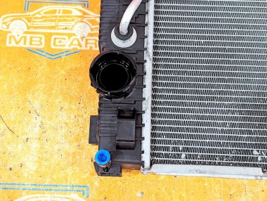 Радиатор MERCEDES-BENZ C-класс W204/S204 (2006 - 2011) — Разборка Мерседес