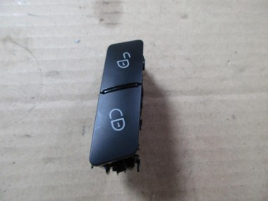 Кнопка центрального замка MERCEDES-BENZ E-класс W212/S212/C207/A207 рестайлинг (2013 - 2016) — Разборка Мерседес