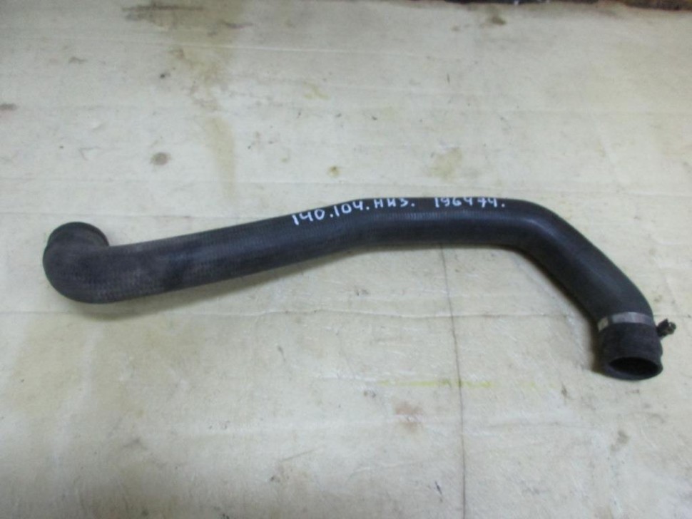 Патрубок радиатора MERCEDES-BENZ S-класс W140 (1991 - 1998) фото 1 — Разборка Мерседес