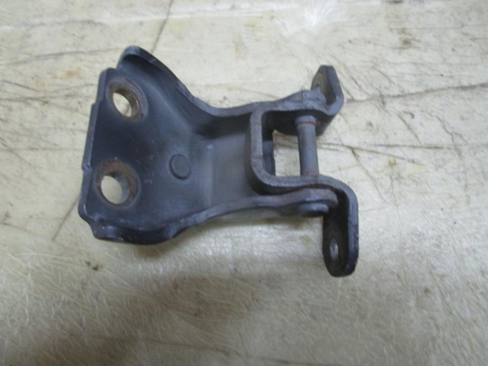 Петля двери MERCEDES-BENZ M-класс W163 рестайлинг (2001 - 2005) фото 1 — Разборка Мерседес