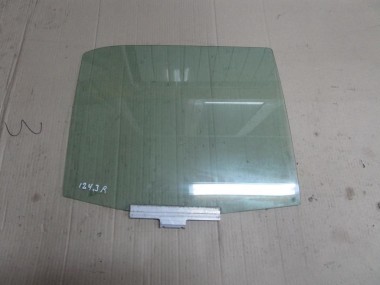 Стекло заднее правое MERCEDES-BENZ W124 W124/S124/C124/A124 (1984 - 1993) — Разборка Мерседес