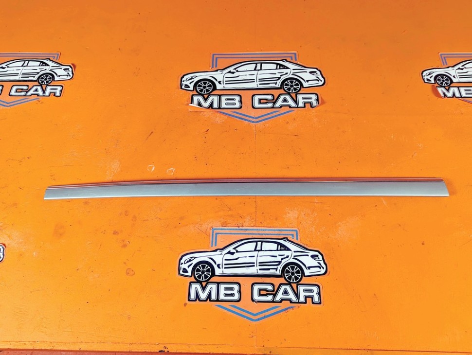 Молдинг двери MERCEDES-BENZ E-класс W211/S211 (2002 - 2006) фото 1 &mdash; Разборка Мерседес