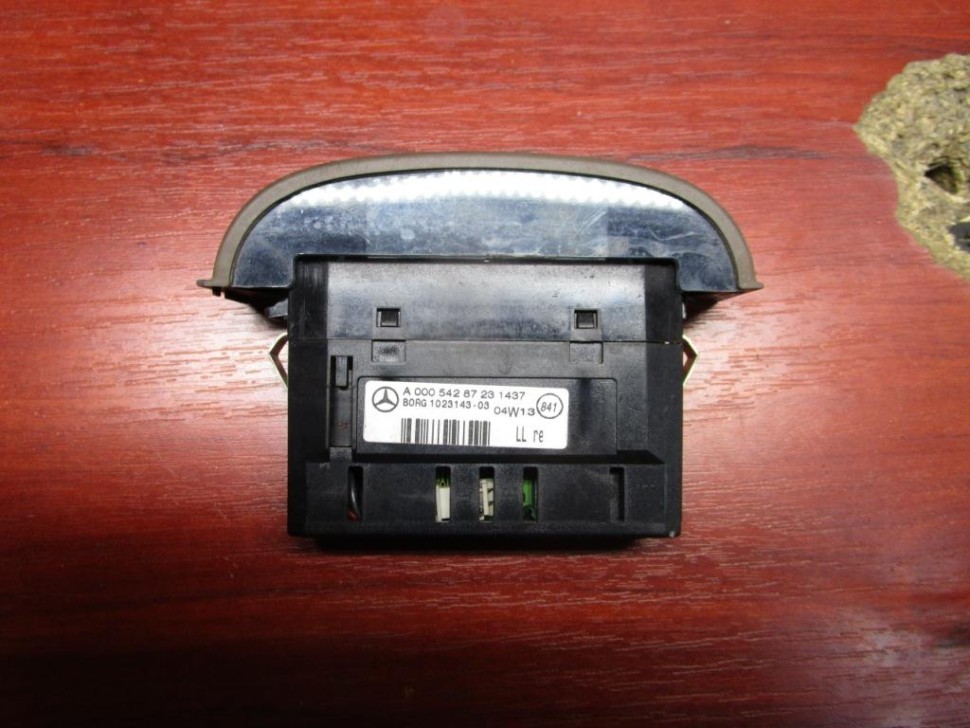 Индикатор парктроника MERCEDES-BENZ S-класс W220 рестайлинг (2002 - 2005) фото 1 — Разборка Мерседес
