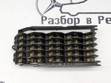 Блок предохранителей MERCEDES-BENZ W124 W124/S124/C124/A124 (1984 - 1993) — Разборка Мерседес