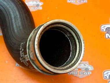 Патрубок интеркулера MERCEDES-BENZ C-класс W203/S203/CL203 (2000 - 2004) — Разборка Мерседес