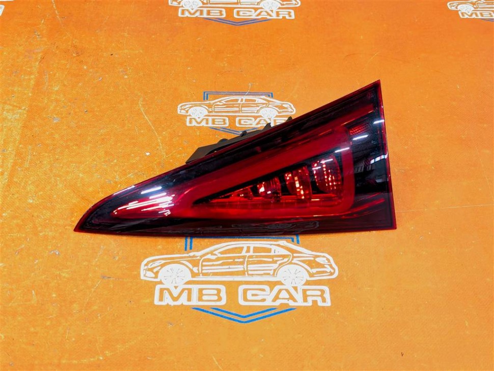 Фонарь крышки багажника MERCEDES-BENZ GLE-класс V167 (2018 - 2024) фото 1 — Разборка Мерседес