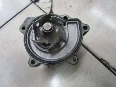 Помпа MERCEDES-BENZ A-класс W168 (1997 - 2001) — Разборка Мерседес