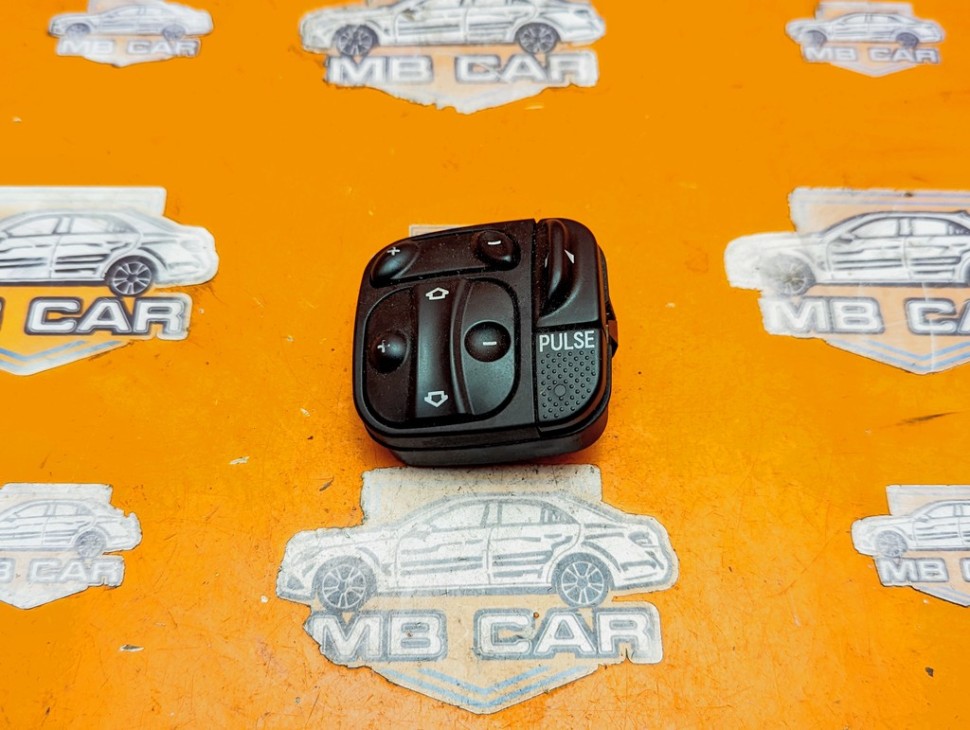 Кнопка MERCEDES-BENZ E-класс W211/S211 (2002 - 2006) фото 1 &mdash; Разборка Мерседес