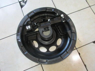 Поддон запасного колеса MERCEDES-BENZ CLK-класс C209/A209 (2002 - 2005) — Разборка Мерседес