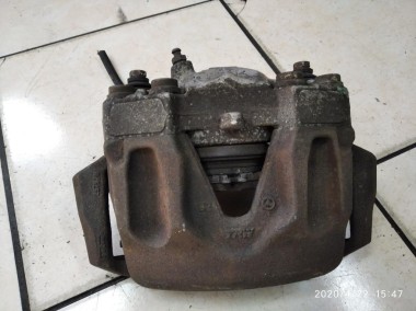 Суппорт передний левый MERCEDES-BENZ E-класс W212/S212/C207/A207 (2009 - 2013) — Разборка Мерседес