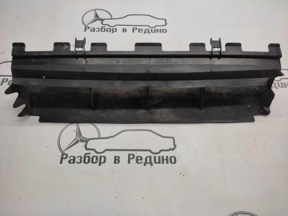 Воздухозаборник MERCEDES-BENZ E-класс W210/S210 (1995 - 1999) фото 1 — Разборка Мерседес