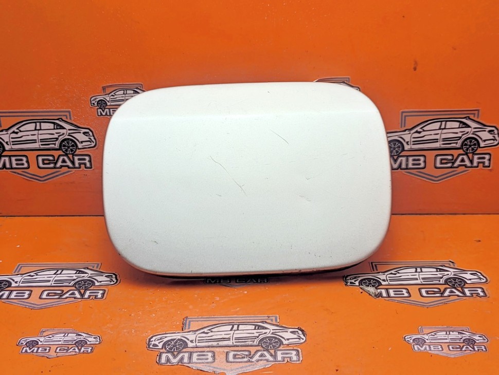 Лючок топливного бака MERCEDES-BENZ CLK-класс C209/W209 (2002 - 2005) фото 1 &mdash; Разборка Мерседес