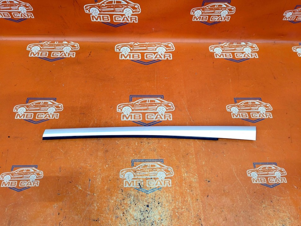 Молдинг заднего стекла MERCEDES-BENZ E-класс W213/S213/C238/A238 (2016 - 2021) фото 1 — Разборка Мерседес
