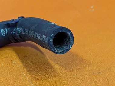 Патрубок ОЖ MERCEDES-BENZ S-класс W220 рестайлинг (2002 - 2005) — Разборка Мерседес