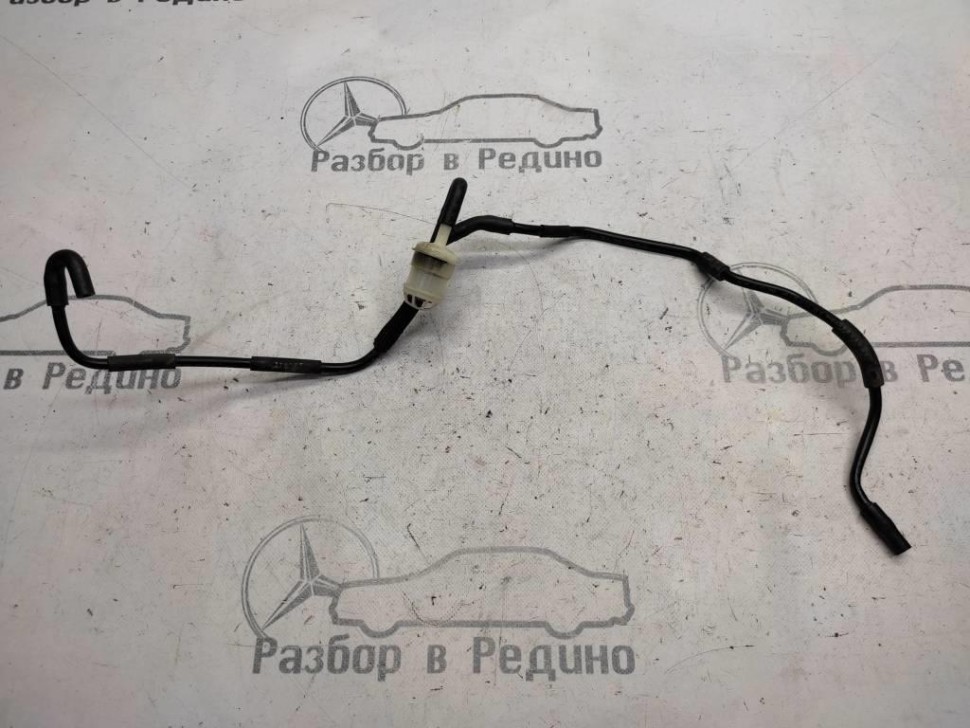 Трубка вакуумная MERCEDES-BENZ C-класс W205/S205/C205/A205 (2014 - 2018) фото 1 — Разборка Мерседес