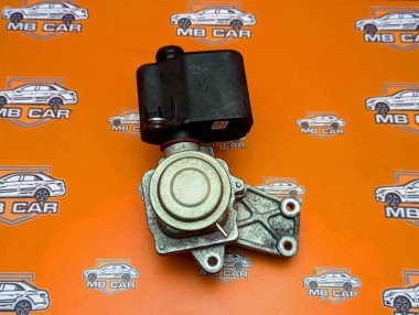 Клапан рециркуляции ОГ MERCEDES-BENZ C-класс W204/S204 (2006 - 2011) — Разборка Мерседес