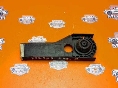 Кронштейн радиатора MERCEDES-BENZ B-класс W246 рестайлинг (2014 - 2018) — Разборка Мерседес