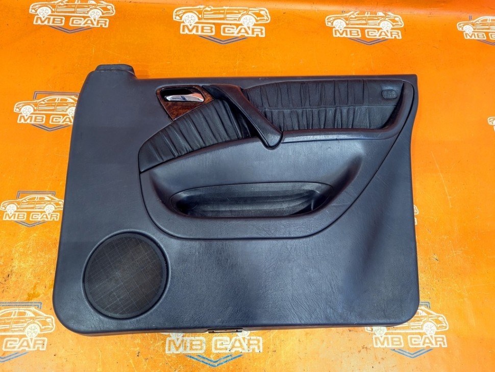 Карта двери передняя правая MERCEDES-BENZ M-класс W163 рестайлинг (2001 - 2005) фото 1 — Разборка Мерседес