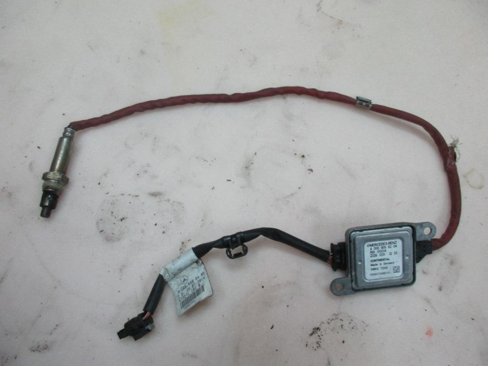Датчик окислов азота MERCEDES-BENZ C-класс W205/S205/C205/A205 (2014 - 2018) фото 1 — Разборка Мерседес