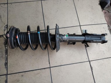 Стойка передняя MERCEDES-BENZ Vito W639 рестайлинг (2010 - 2014) — Разборка Мерседес