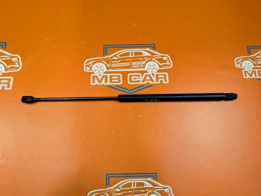 Амортизатор крышки багажника MERCEDES-BENZ A-класс W168 рестайлинг (2001 - 2004) — Разборка Мерседес