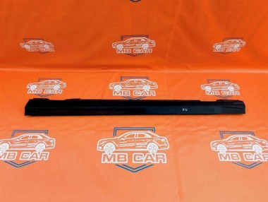 Порог пластиковый левый MERCEDES-BENZ C-класс W204/S204/С204 рестайлинг (2011 - 2015) — Разборка Мерседес